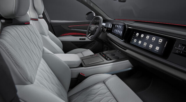 Un primer vistazo al interior del nuevo Audi Q9: elegancia, amplitud y confort premium que llegaría a Perú en el 2027