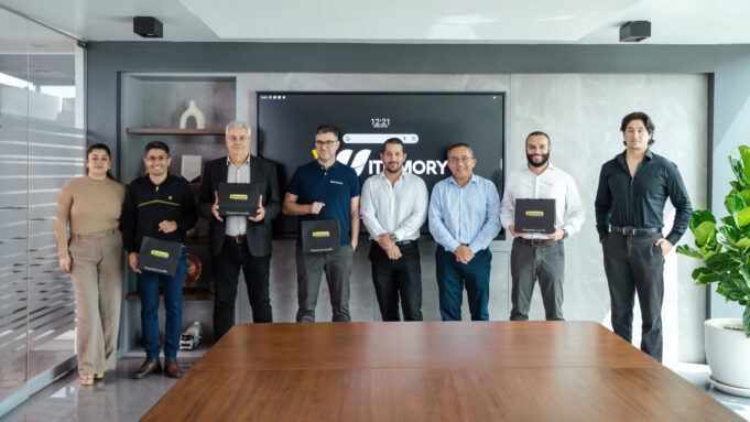 Alta dirección regional de New Holland visita Withmory y fortalece la proyección de la marca en el Perú