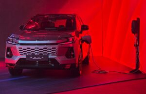 Nueva RAV4: Incluyendo por primera vez una versión híbrida enchufable (PHEV) en el país.