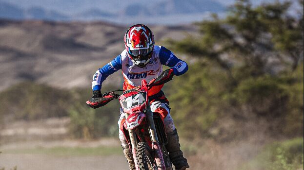 RENZO CECCHI Y SU HIJO RENZO CECCHI PITA GANAN LA PRIMERA FECHA DEL NACIONAL MOTOCROSS ZONA LIMA