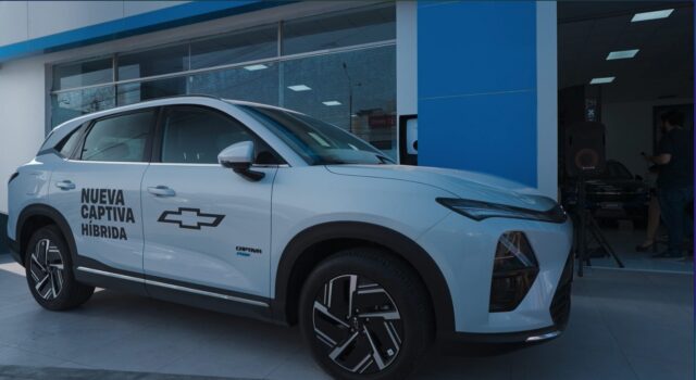 AUTOFONDO CONSOLIDA SU LIDERAZGO AUTOMOTRIZ CON EL LANZAMIENTO EXCLUSIVO DE LA NUEVA CHEVROLET CAPTIVA HÍBRIDA EN PERÚ