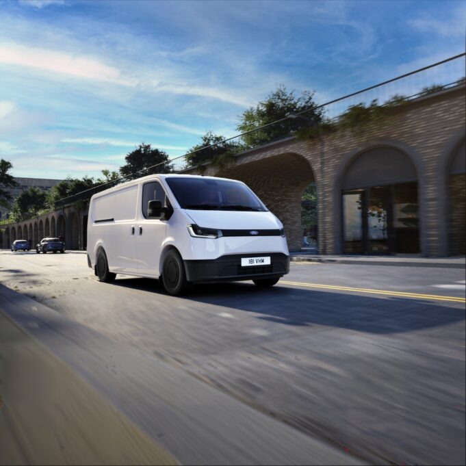 Ford Pro™ amplía su portafolio comercial en la región con el lanzamiento de la Nueva Transit City