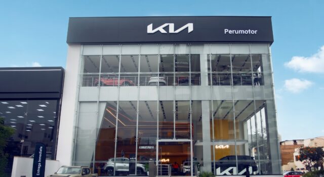 KIA ELEVA SU EXPERIENCIA DE MARCA CON NUEVA TIENDA EN MIRAFLORES