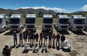 Empresa Comunal Uchucarcco incorpora 10 nuevos Mercedes-Benz New Actros para fortalecer el transporte de concentrado de mineral en Corredor Minero Sur