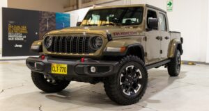 Jeep presenta a Gianfranco Zanobini como nuevo embajador en Perú