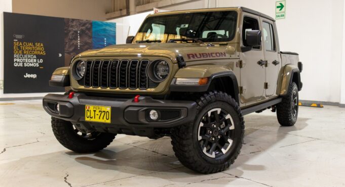 Jeep presenta a Gianfranco Zanobini como nuevo embajador en Perú