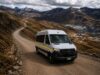 Movilidad que protege vidas: el reto del transporte de personal en las rutas más exigentes de la minería