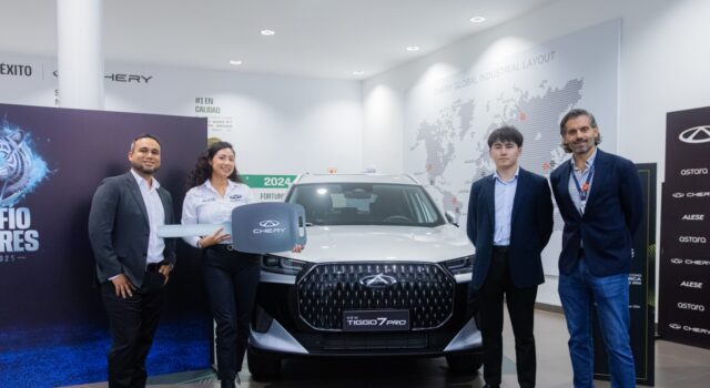 Chery Perú reconoce a los mejores talentos de su red comercial con dos vehículos SUV 0 km