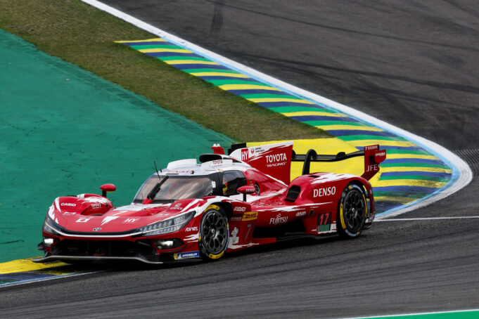 Toyota Racing completó las 6 Horas de São Paulo, en Interlagos poniendo a prueba su tecnología híbrida