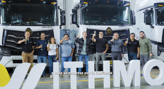 Withmory fortalece su relación con All Trucks con la entrega de cuatro nuevas unidades Sinotruk MAX E a GNV