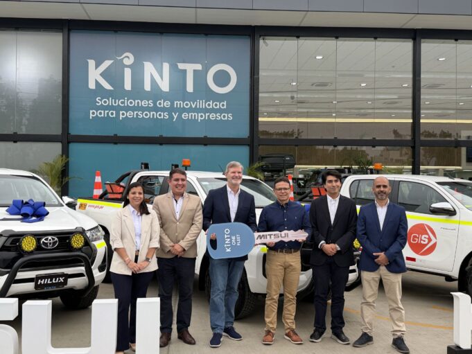GIS Cargo incorpora flota de Toyota Hilux a través de KINTO One Fleet para operaciones vinculadas al sector minero
