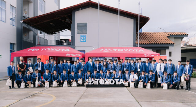 Cajamarca da nuevos pasos en su transición hacia una movilidad sostenible junto a Toyota del Perú