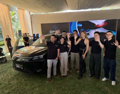 DFSK Perú cumple 20 años y lo celebra con el lanzamiento de la E5 Plus, su nueva SUV híbrida enchufable de tres filas.