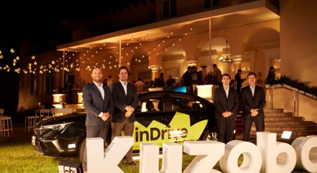 MG entrega flota de MG5 a Kuzoba e inDrive para impulsar el servicio de movilidad y alquiler-venta