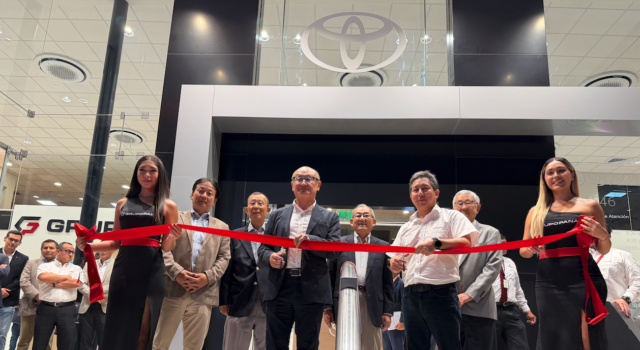 Toyota del Perú avanza en la modernización de su red de concesionarios con la renovada sede de Grupo Pana en Surquillo