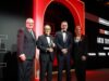 Akio Toyoda ingresa al Automotive Hall of Fame y destaca la colaboración para el futuro de la industria automotriz