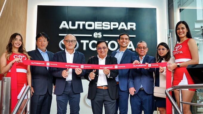 Toyota del Perú avanza en la modernización de su red con una renovada sede de su concesionario Autoespar San Luis